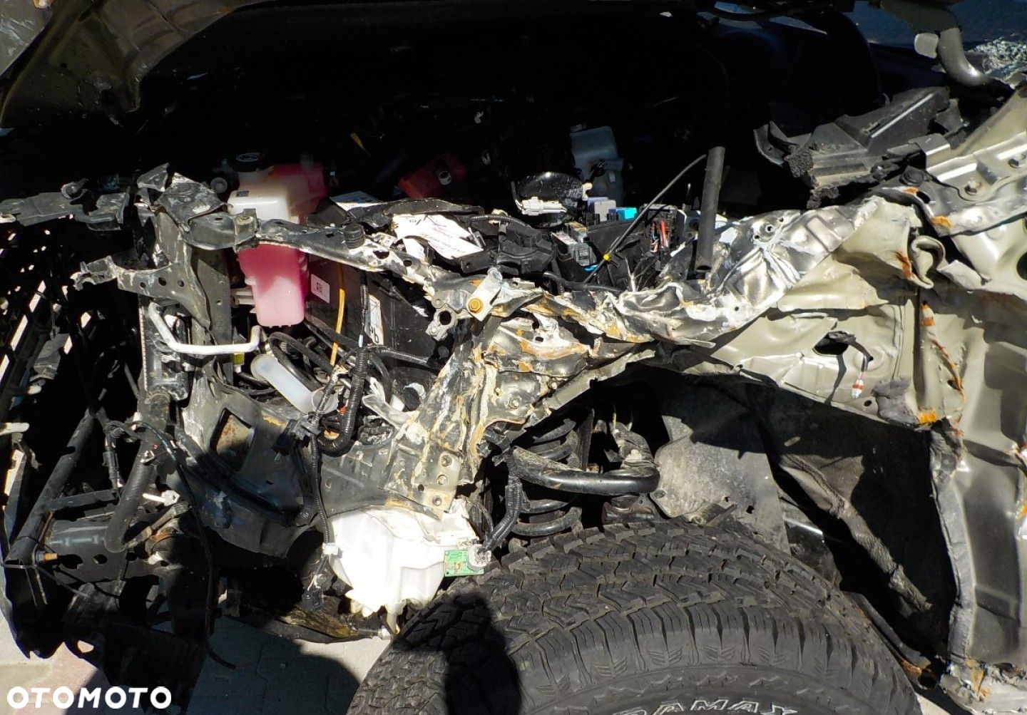Toyota Hilux - 5