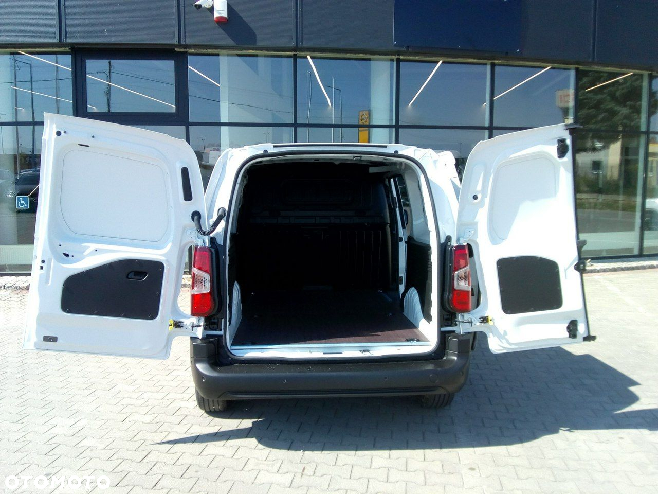Citroën Berlingo - 11
