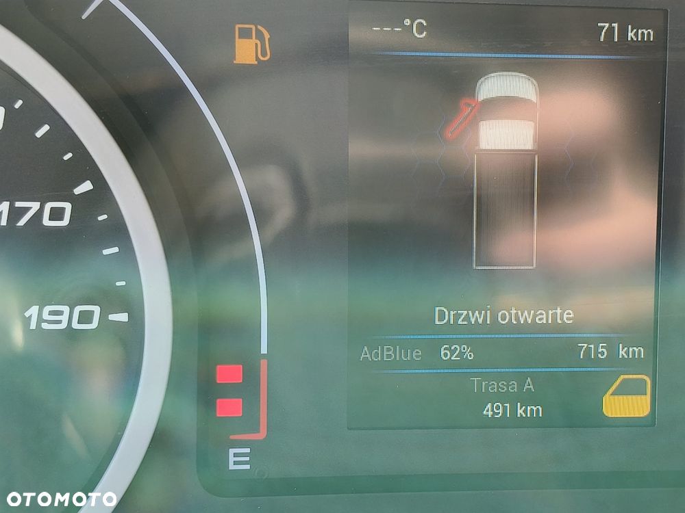 Iveco DAILY 70C18 / SKRZYNIA / FABRYCZNIE NOWE / NA PODUSZKACH / - 25