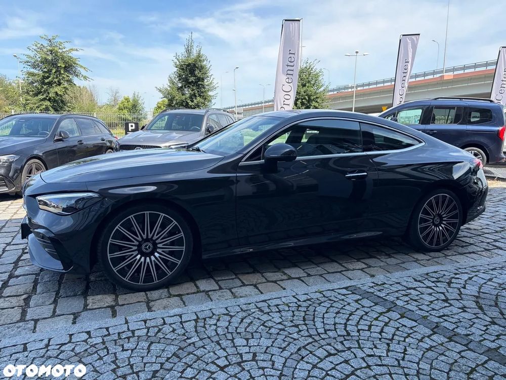 Mercedes-Benz CLE 200 mHEV 4-Matic AMG Line - 8