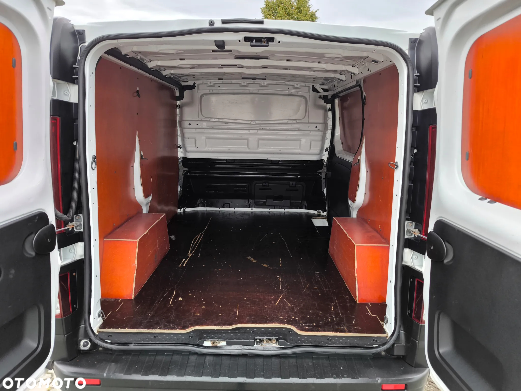 Renault Trafic - 13