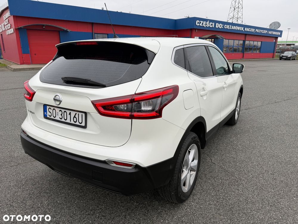 Nissan Qashqai - 12