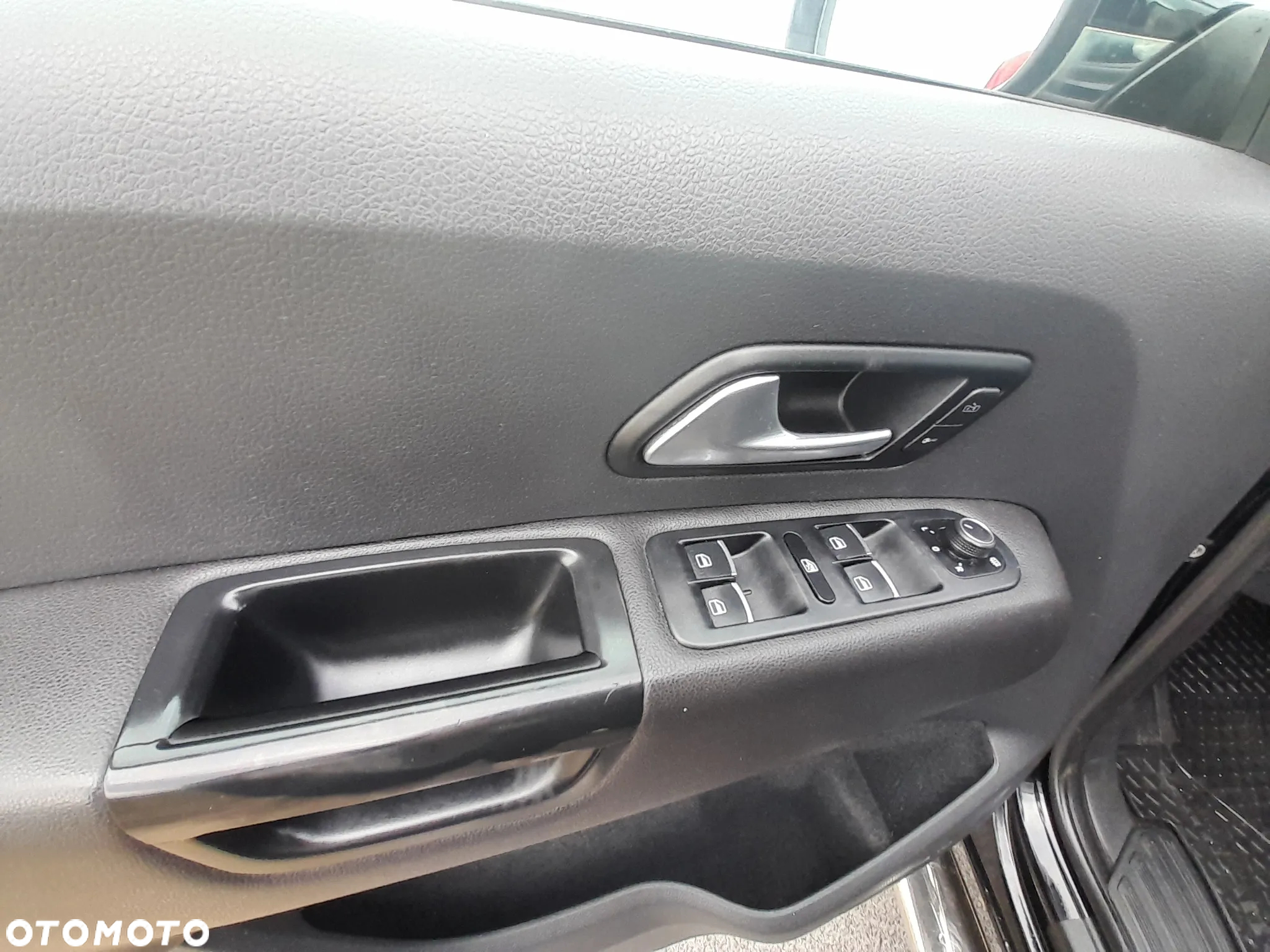 Volkswagen Amarok 3.0 V6 TDI 4Mot Aventura - 13