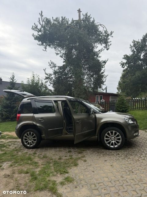 Skoda Yeti 2.0 TDI SCR 4x4 Ambition DSG - 12