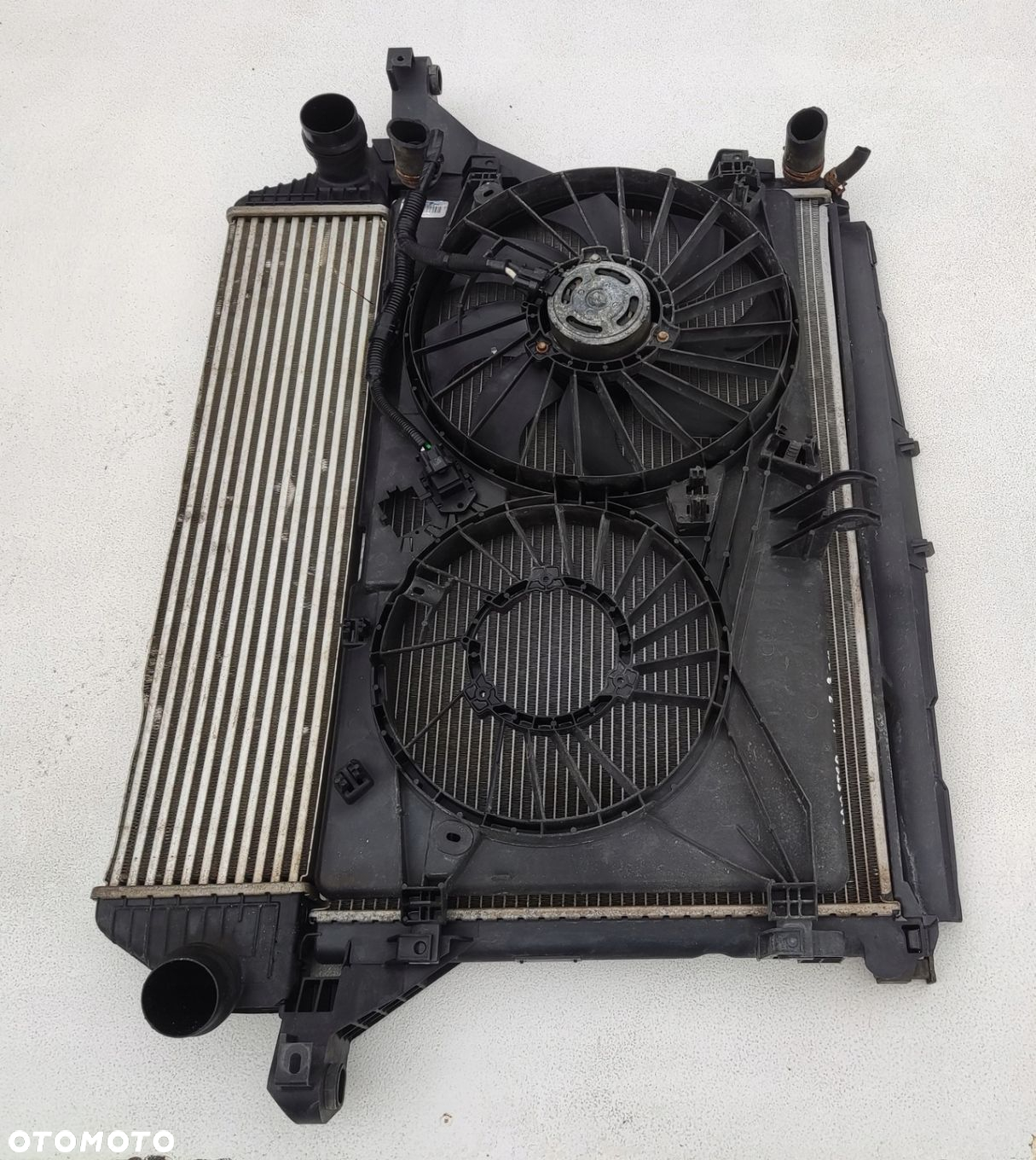 CHŁODNICE KOMPLET CHŁODNIC WENTYLATOR MASTER III MOVANO B 2.3 DCI 2010-2019 - 4