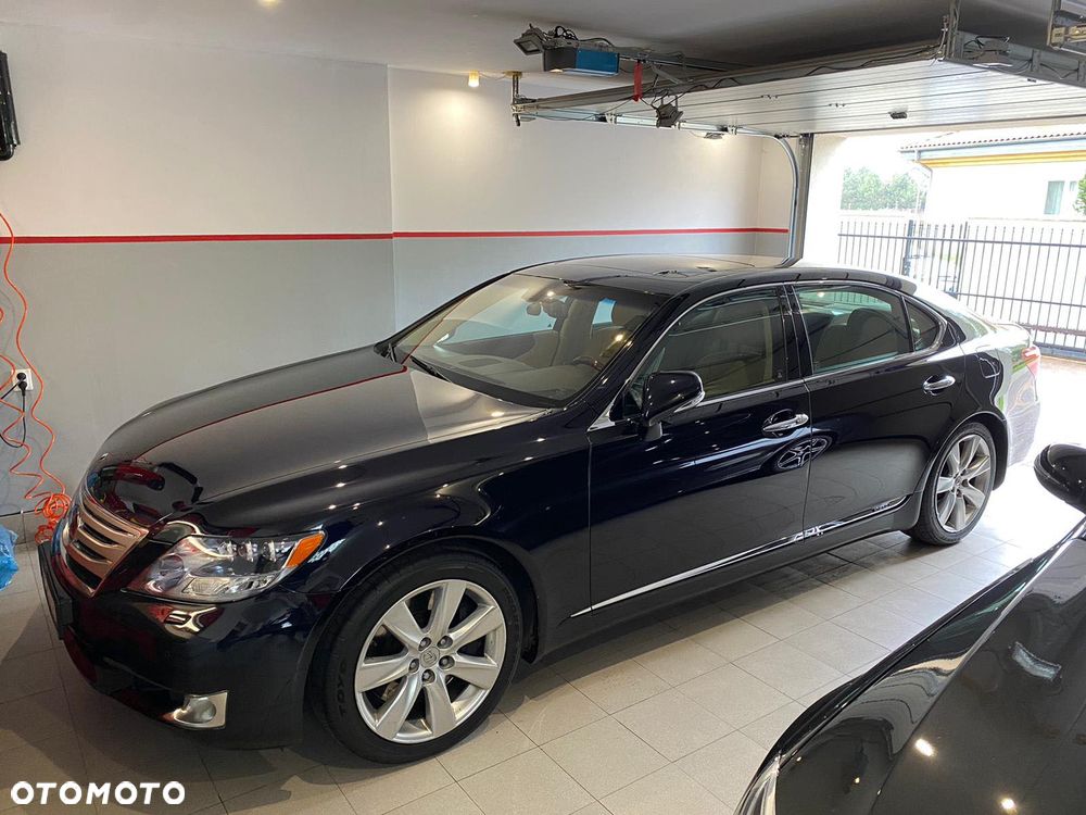 Lexus LS 600h L Superior - 22
