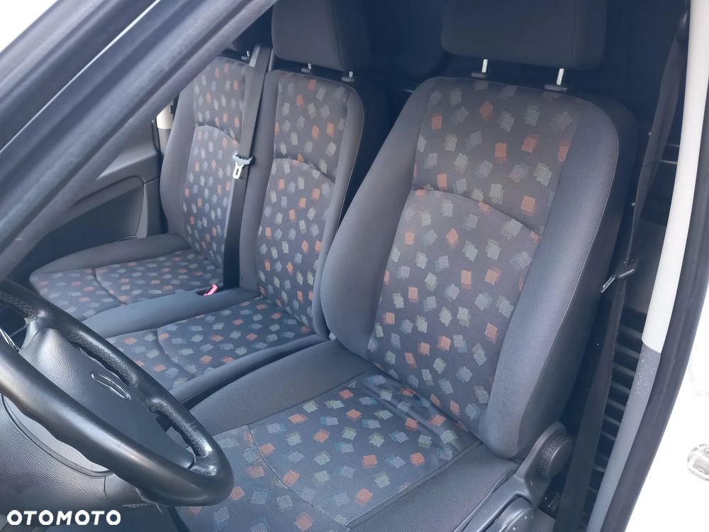 Mercedes-Benz Vito - 15