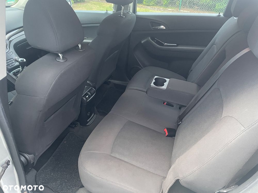 Chevrolet Orlando 1.8 LS - 18
