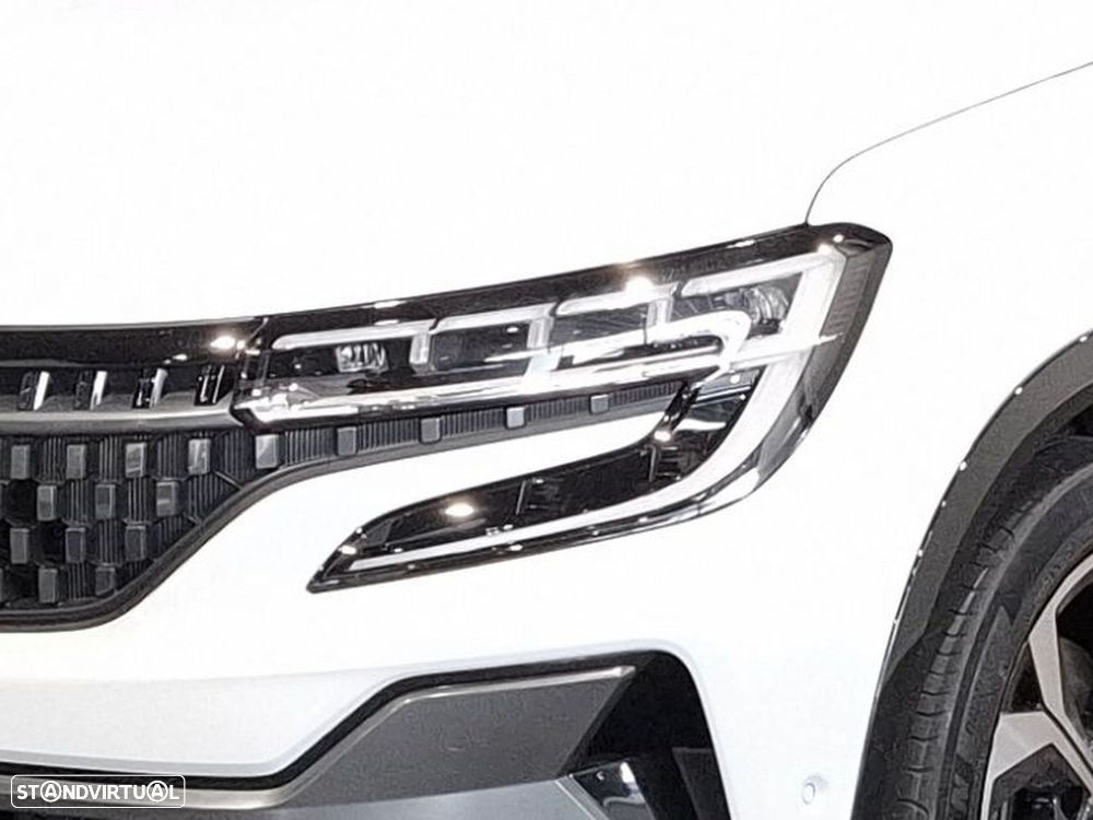 Renault Austral 1.2 E-Tech Iconic Espirit - 3