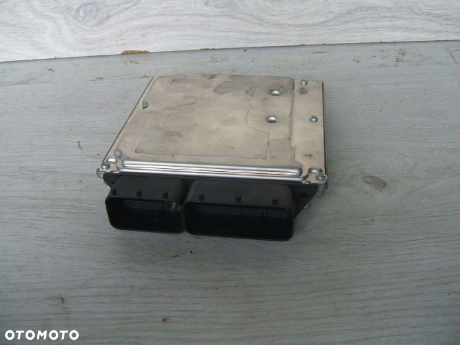 BMW F45 F46 2.0D STEROWNIK KOMPUTER SILNIKA 0281010565 DDE7793443 - 3