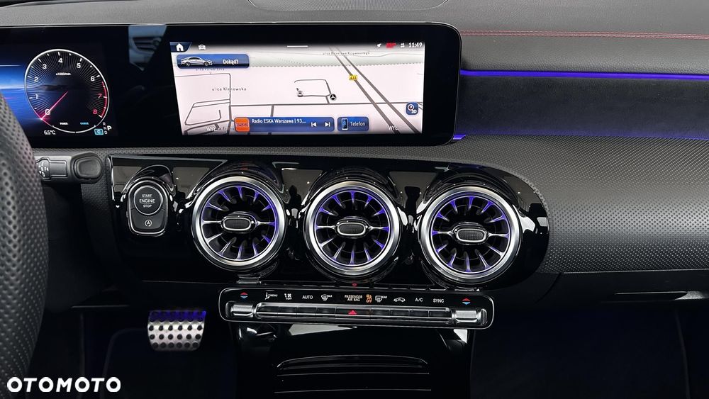 Mercedes-Benz CLA 200 AMG Line 7G-DCT - 14