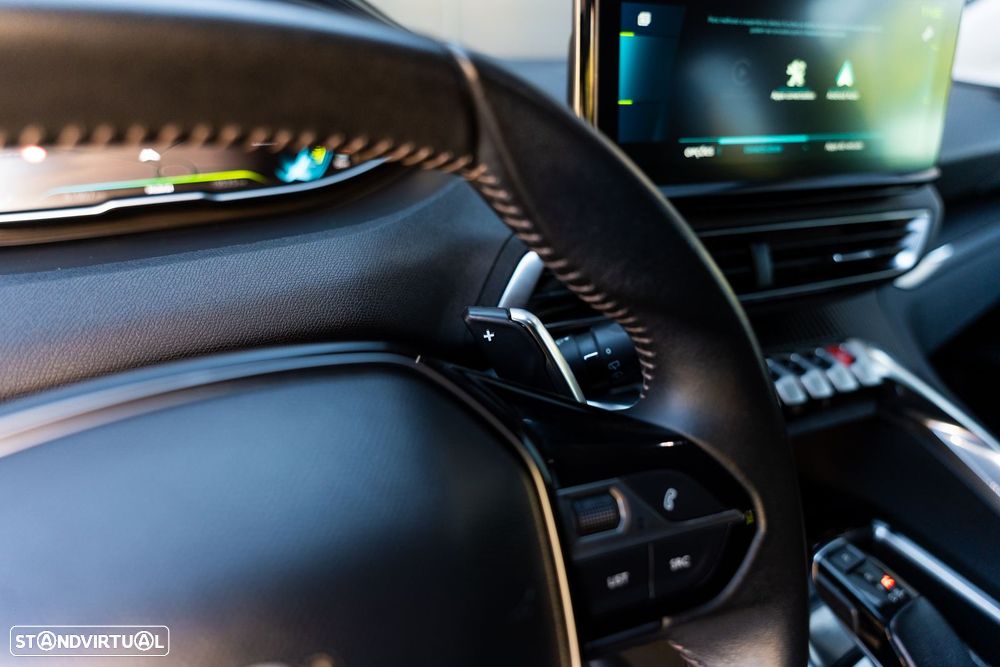 Peugeot 3008 1.6 Hybrid Allure e-EAT8 - 17
