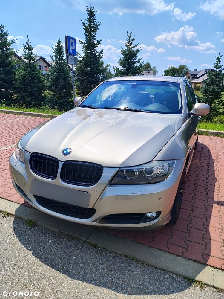 BMW Seria 3 325i xDrive - 6