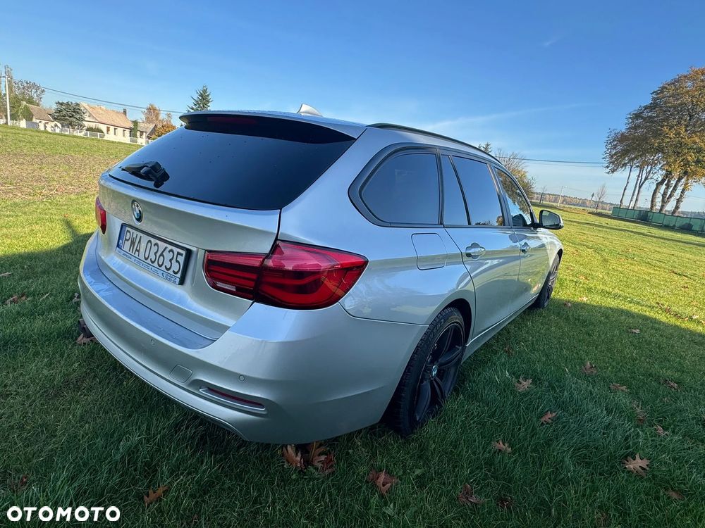 BMW Seria 3 318d - 22