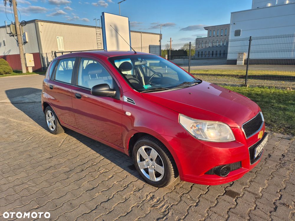 Chevrolet Aveo 1.2 16V Base - 15