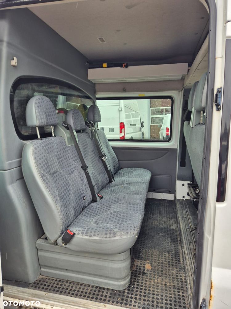 Ford Transit - 5