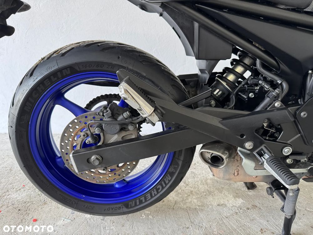 Yamaha XJ - 16