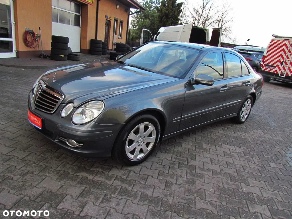 Mercedes-Benz Klasa E - 2
