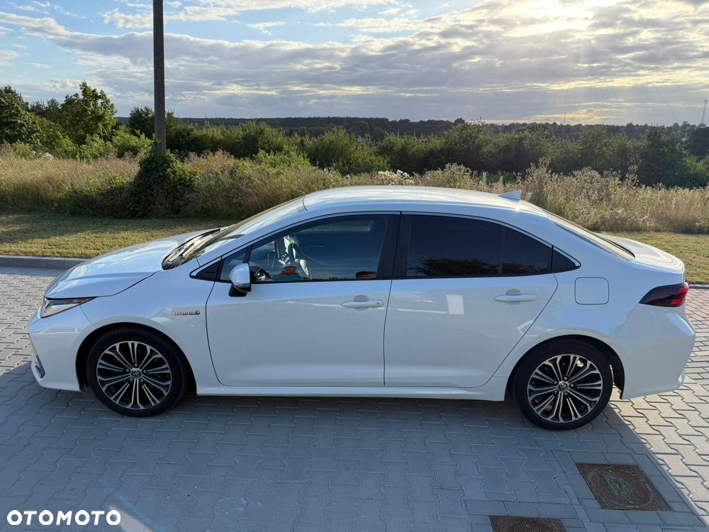 Toyota Corolla - 2