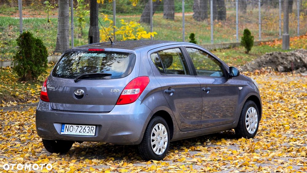 Hyundai i20 - 3