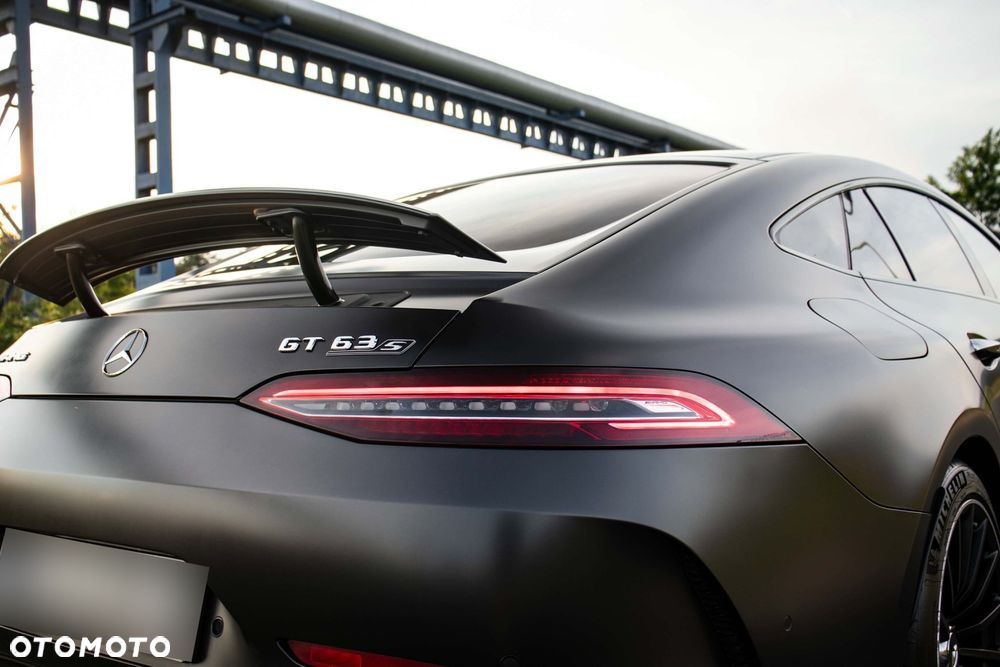 Mercedes-Benz AMG GT - 6