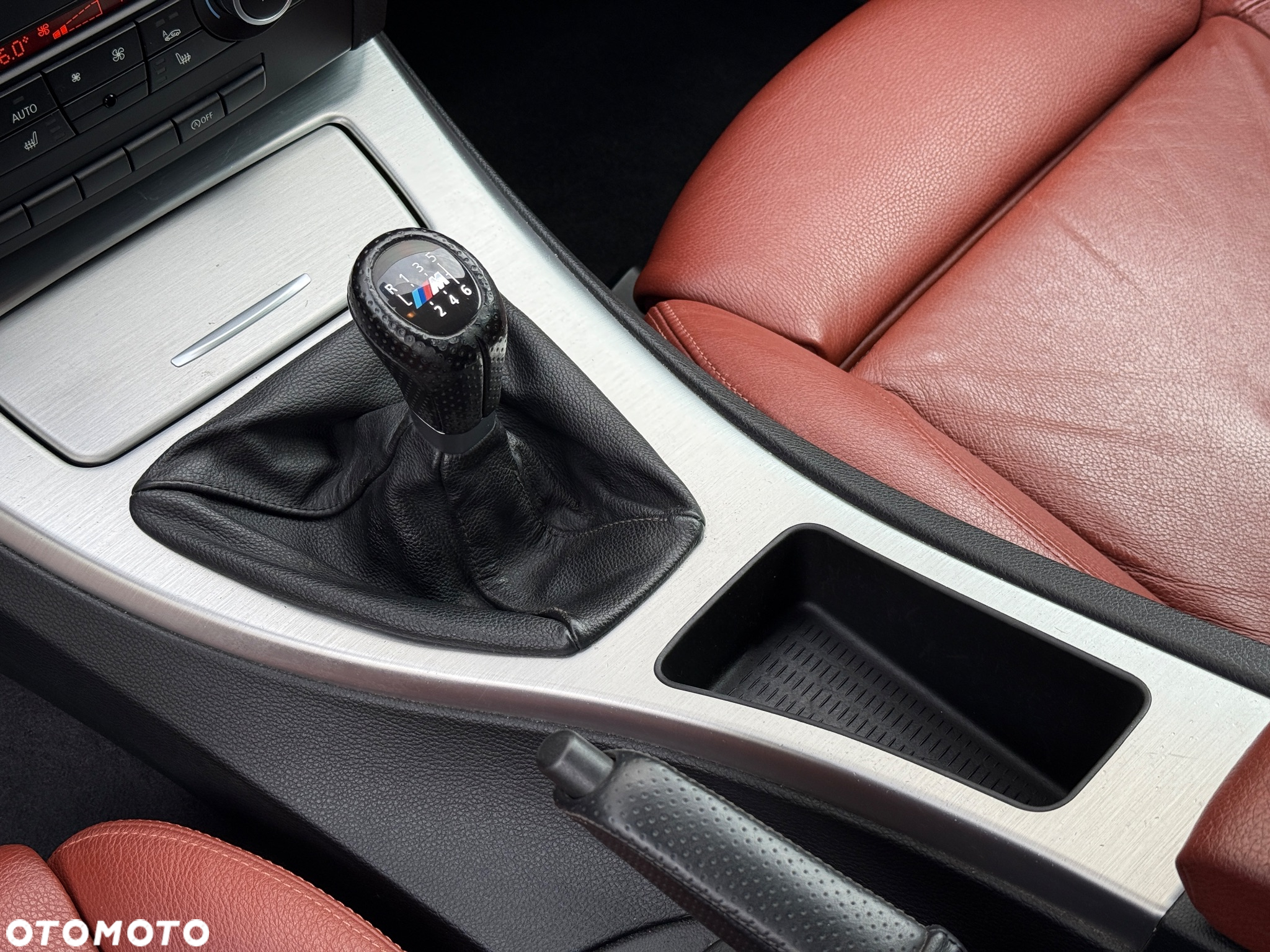 BMW Seria 3 320i - 19