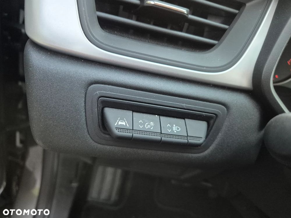 Renault Captur - 16