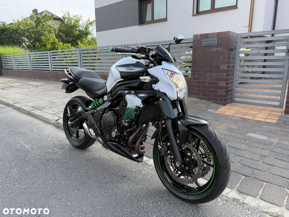 Kawasaki ER - 1