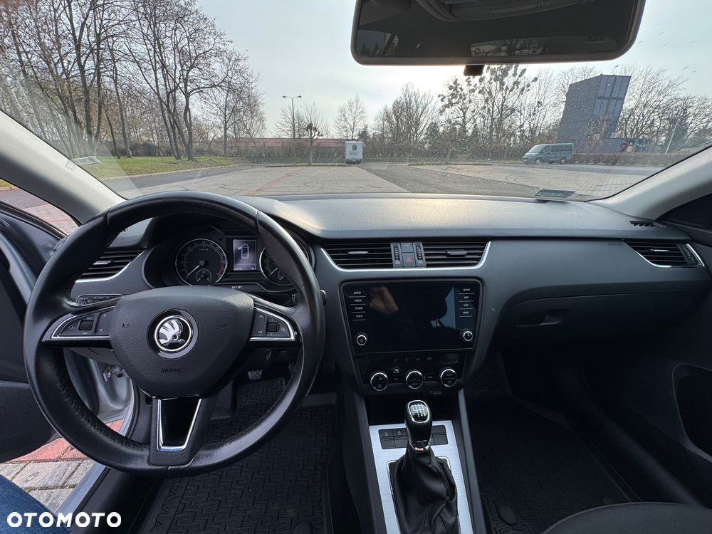 Skoda Octavia 2.0 TDI SCR Ambition - 11