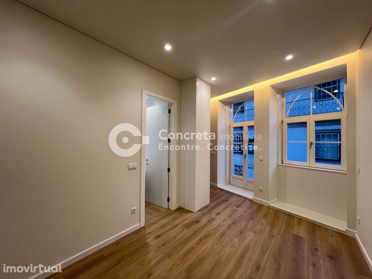 Apartamento T1 Duplex novo no centro histórico de Braga - Grande imagem: 4/24