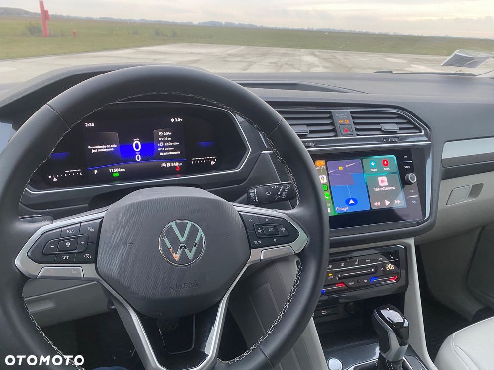 Volkswagen Tiguan Allspace - 16