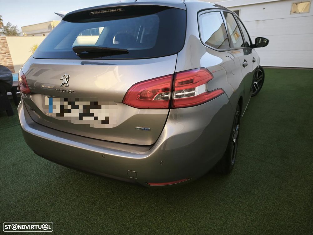 Peugeot 308 SW - 5