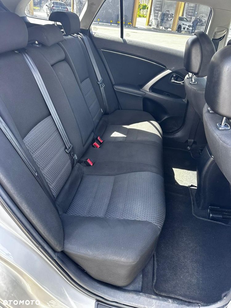 Toyota Avensis 2.2 D-CAT Prestige - 8