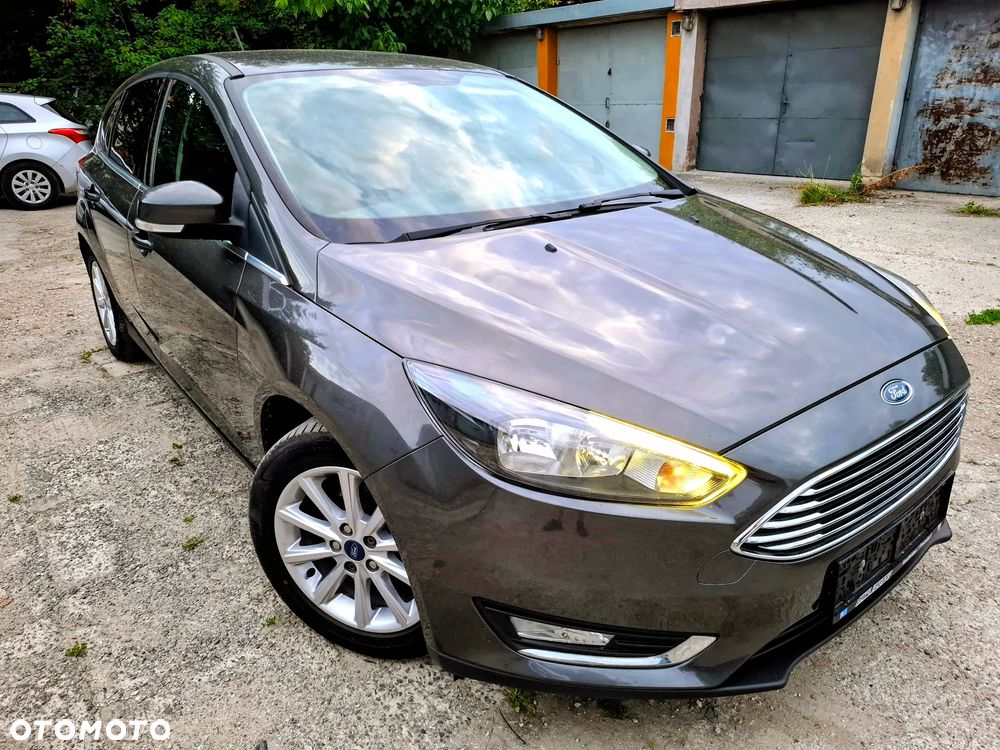 Ford Focus - 1