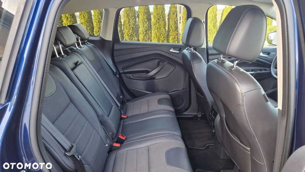 Ford Kuga 1.6 EcoBoost 2x4 Titanium - 21