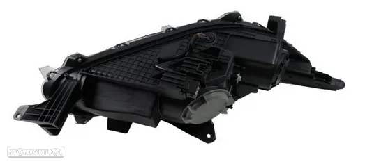 Ótica Farol da frente H11 HB3 W5W Mitsubishi L200 KL6T 2019-  8301D377  8301D378 - 5