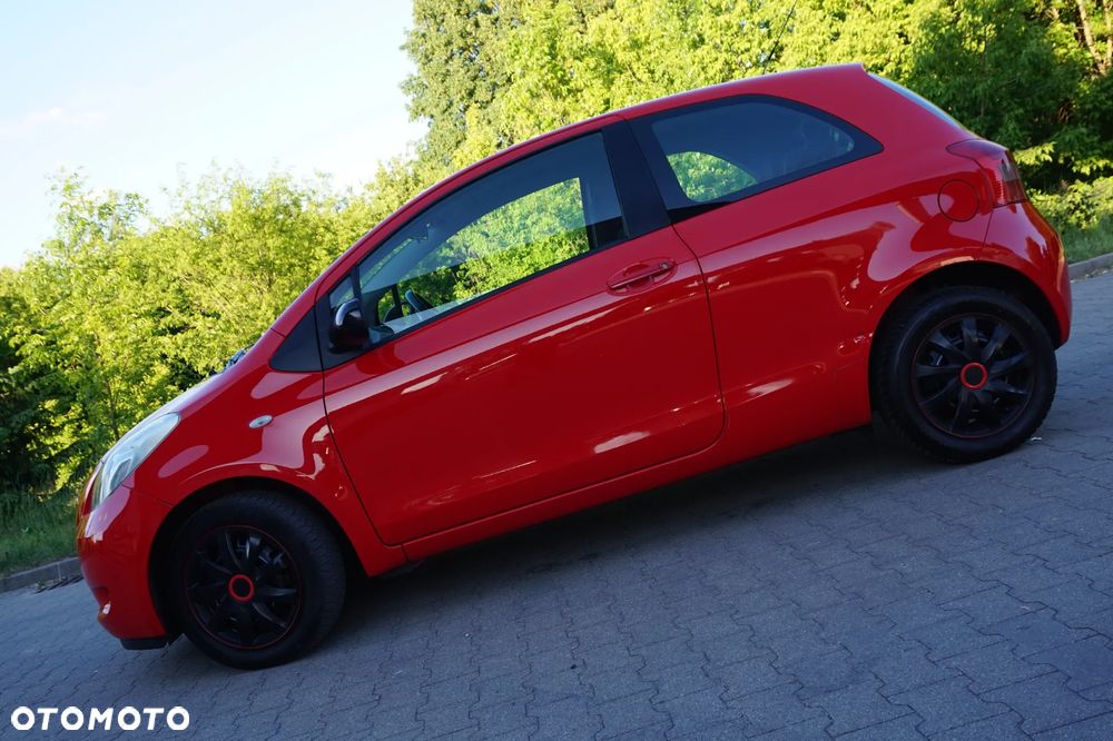 Toyota Yaris - 2