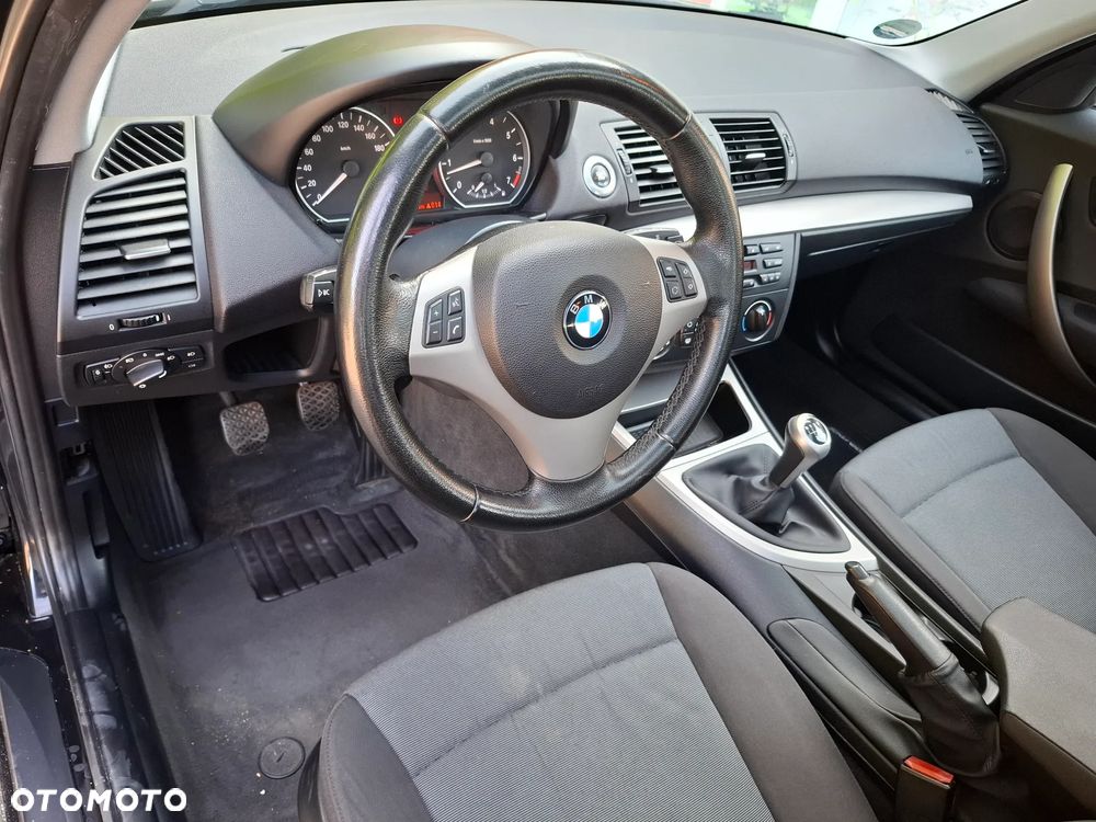 BMW Seria 1 118i - 7