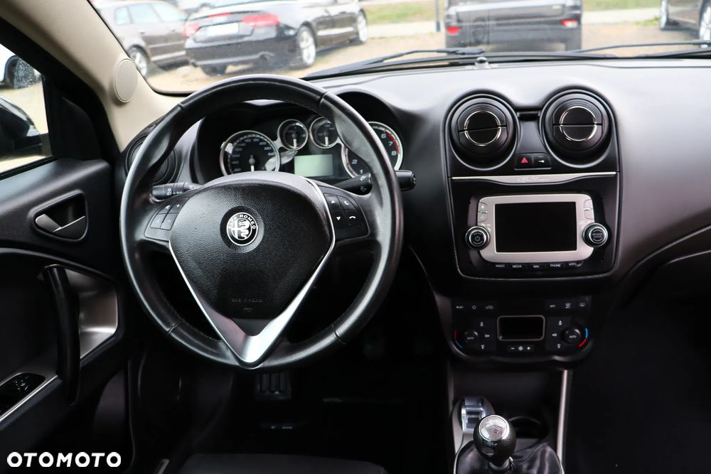 Alfa Romeo Mito 0.9 8V Turbo Twinair Super - 9