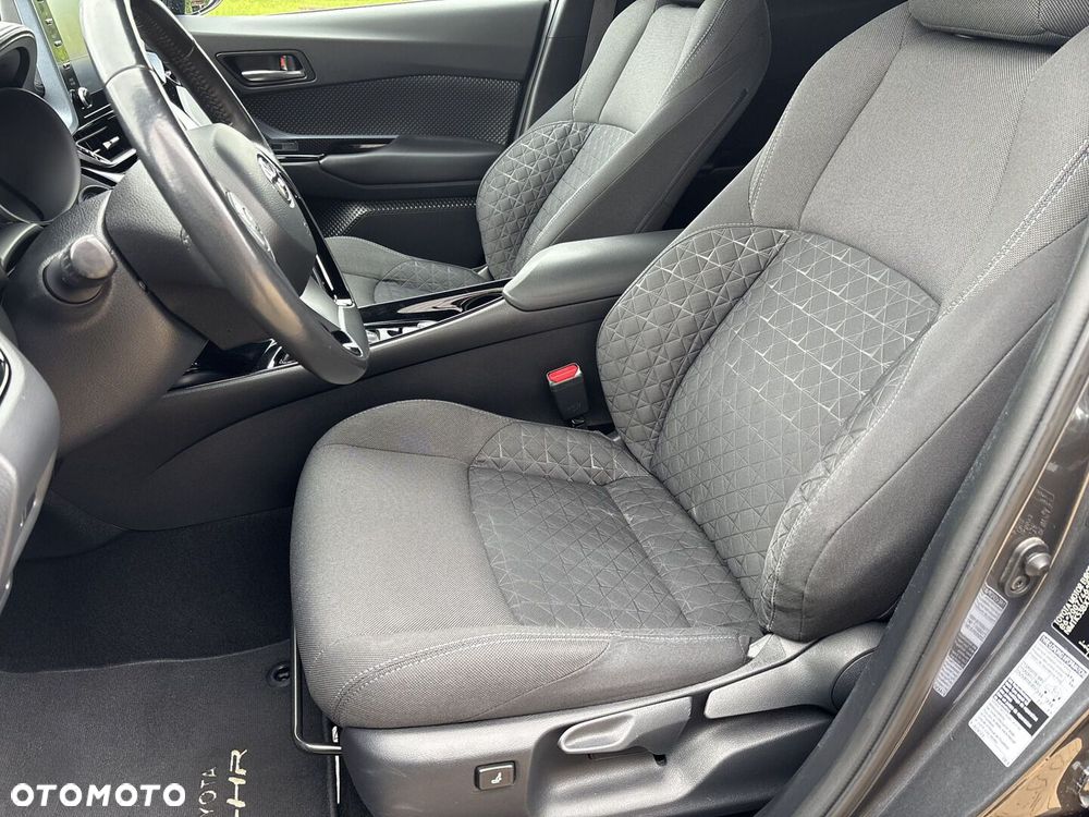Toyota C-HR 2.0 Hybrid Style - 8