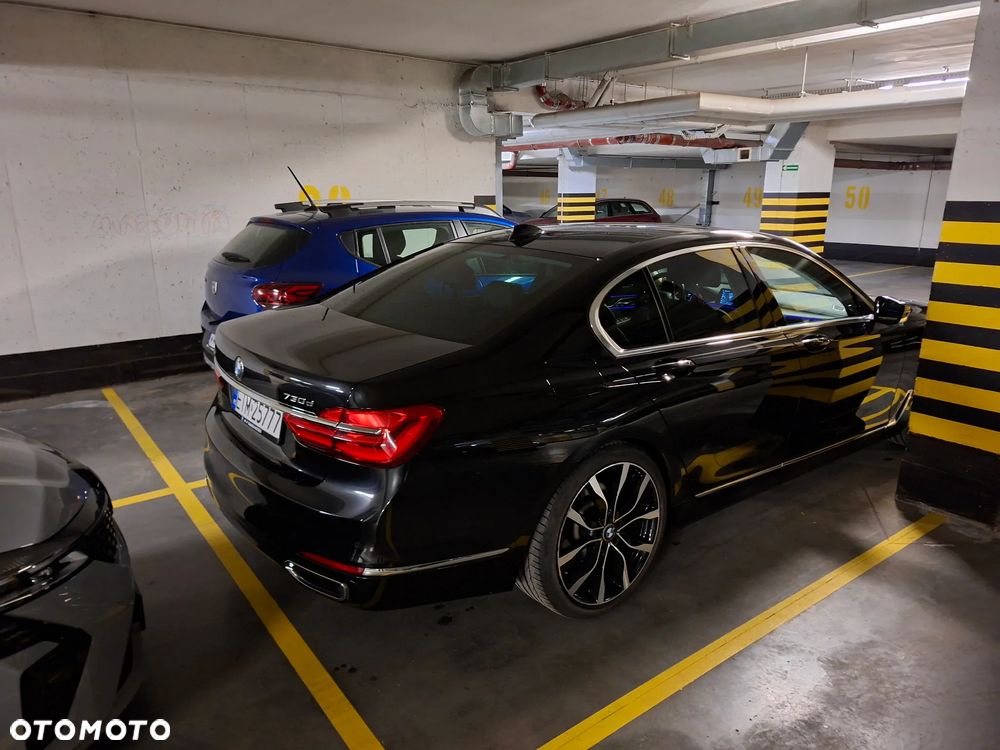 BMW Seria 7 730d xDrive - 17