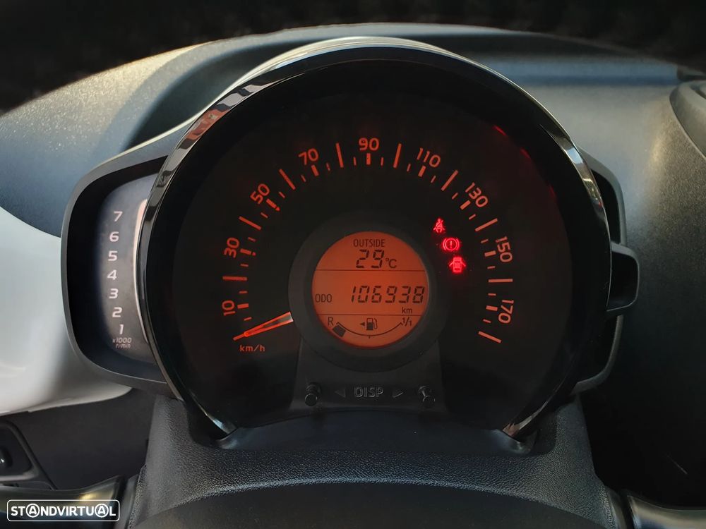 Toyota Aygo 1.0 X-Play+AC+X-Touch - 15