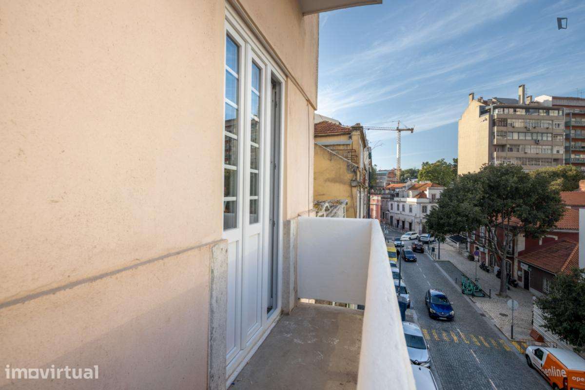 Quarto - localizado em Amoreiras Lisbon - Grande imagem: 5/23