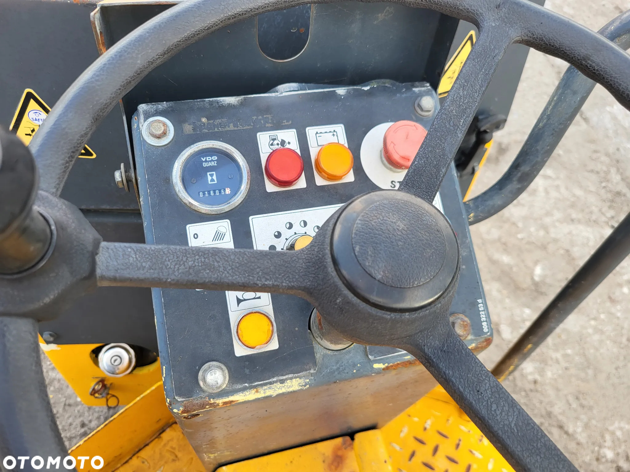 Bomag BW 80 AD 1550 kg z Niemiec - 8
