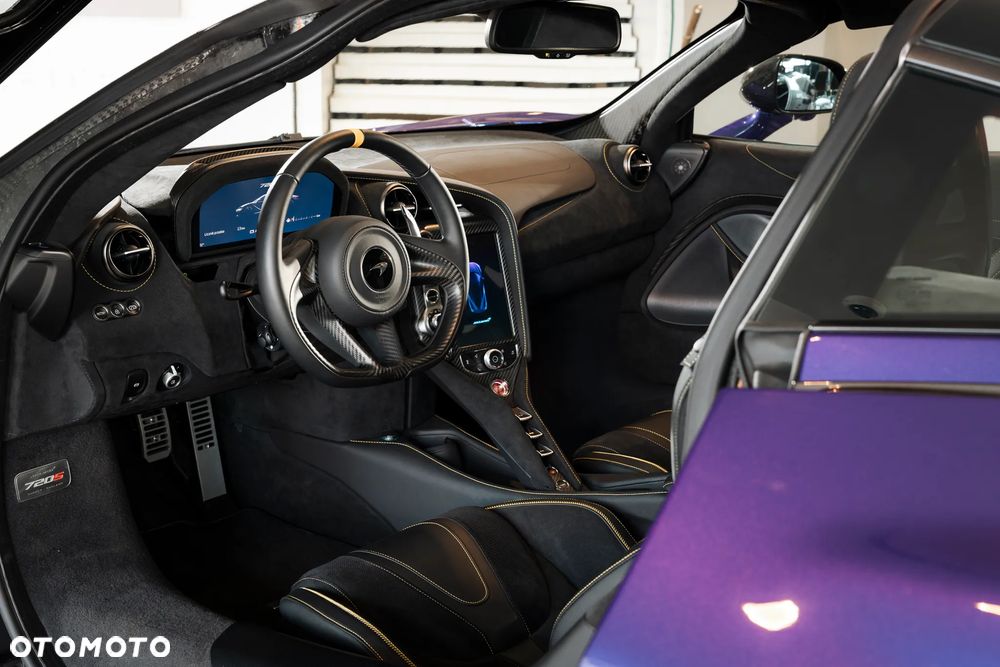 McLaren 720S Coupe - 5