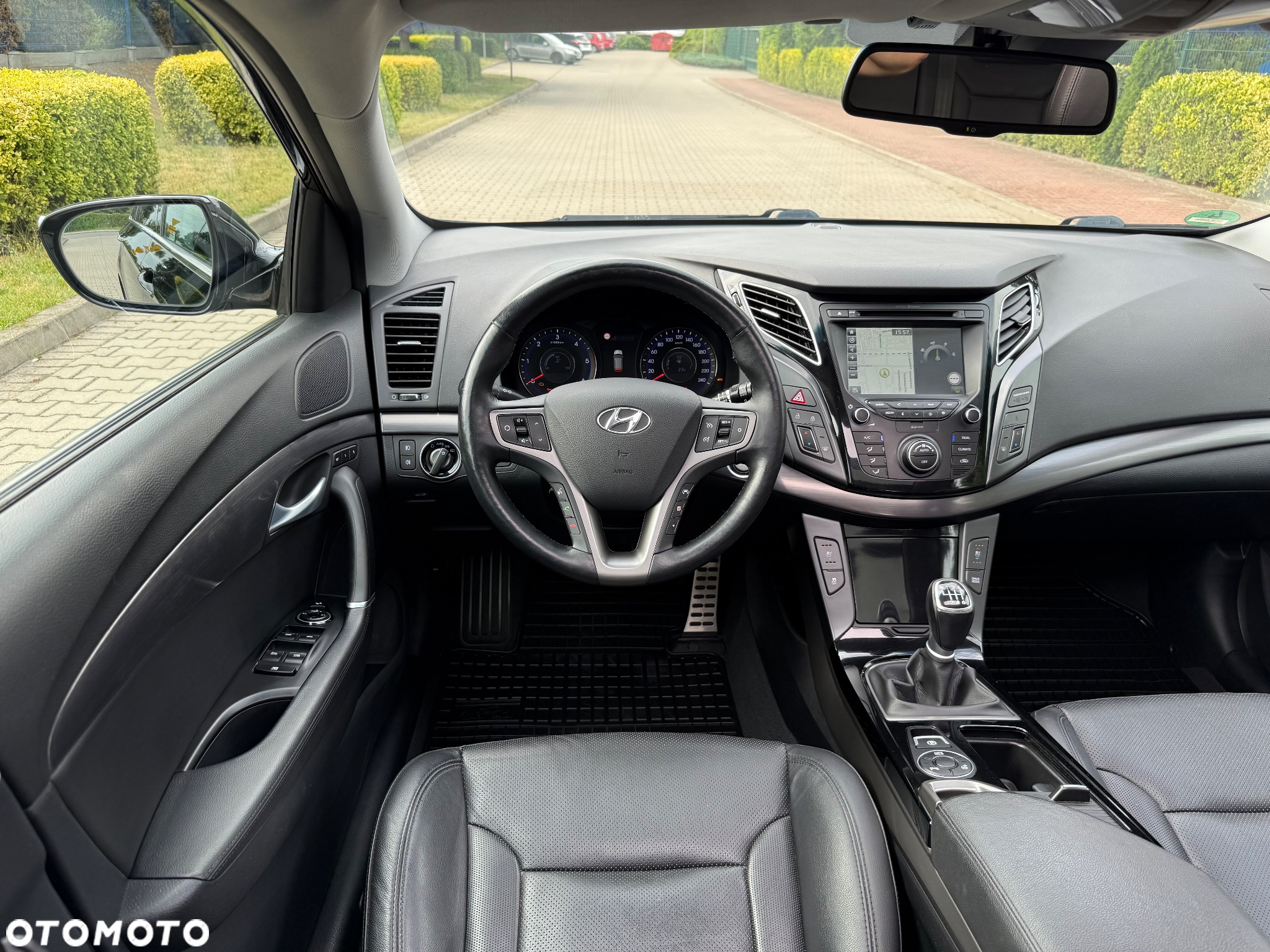 Hyundai i40 Kombi 1.7 CRDi Premium - 31