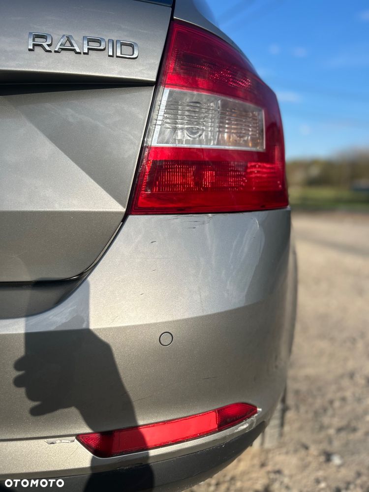 Skoda RAPID 1.6 TDI DPF Edition DSG - 8