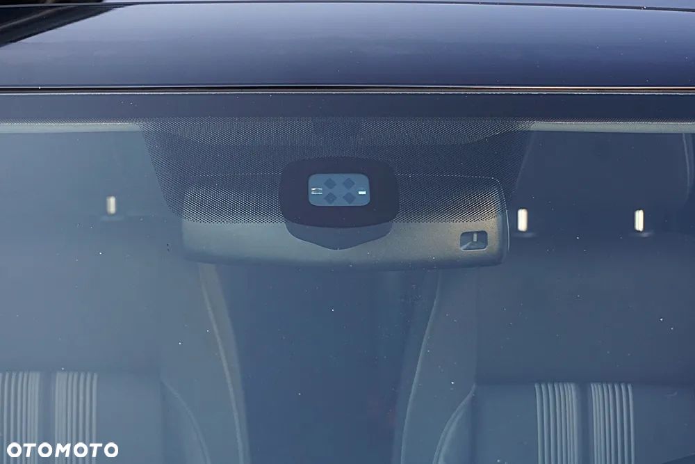 Volkswagen Polo 1.2 MATCH - 33