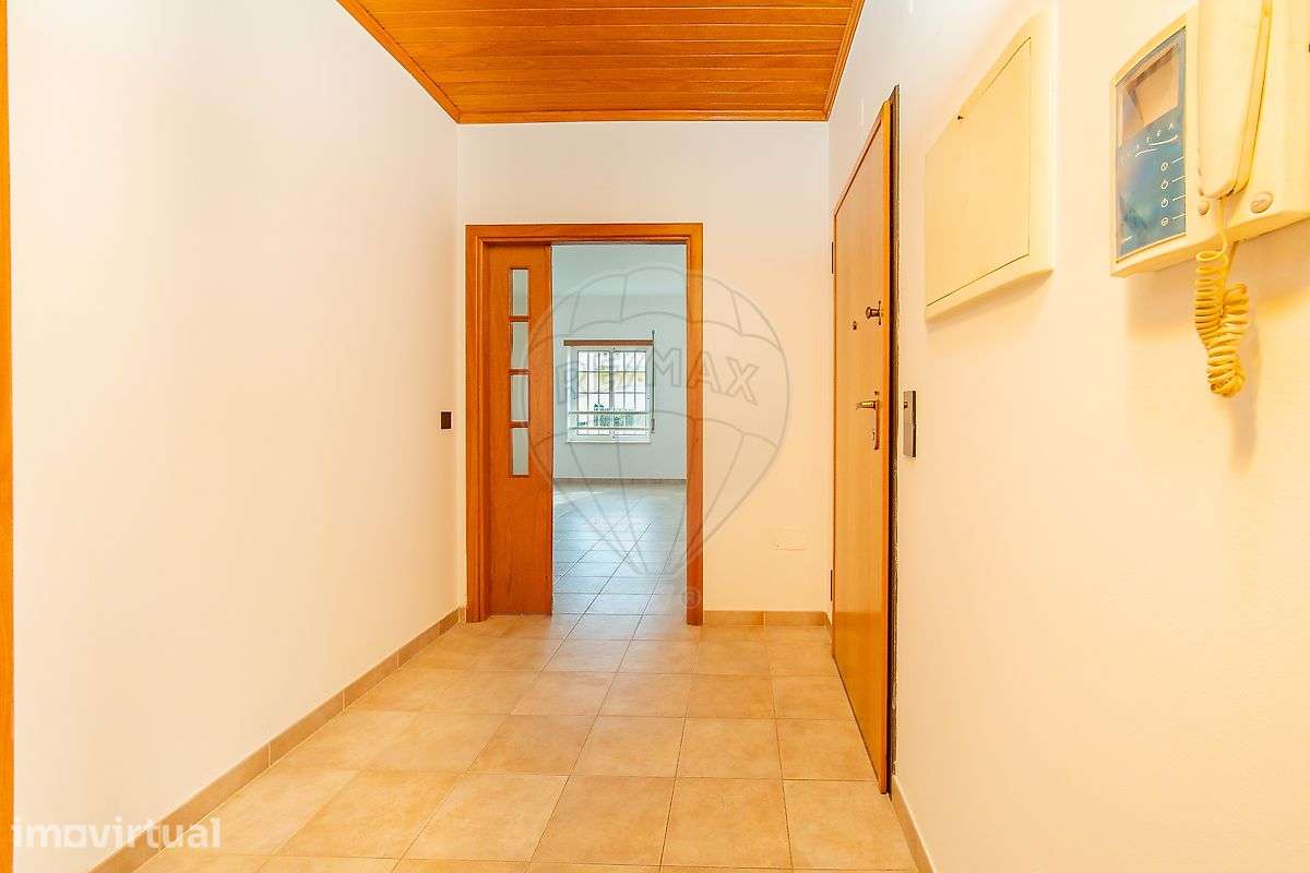 Apartamento T3 para arrendamento - Grande imagem: 2/37