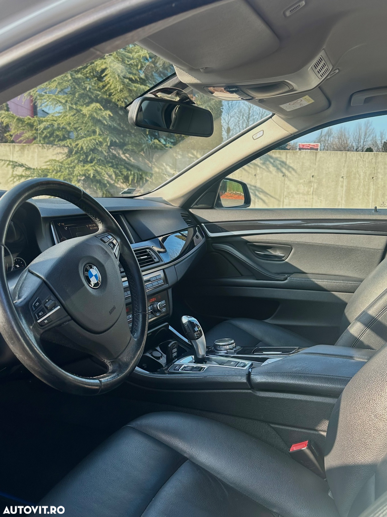 BMW Seria 5 525d xDrive AT - 7